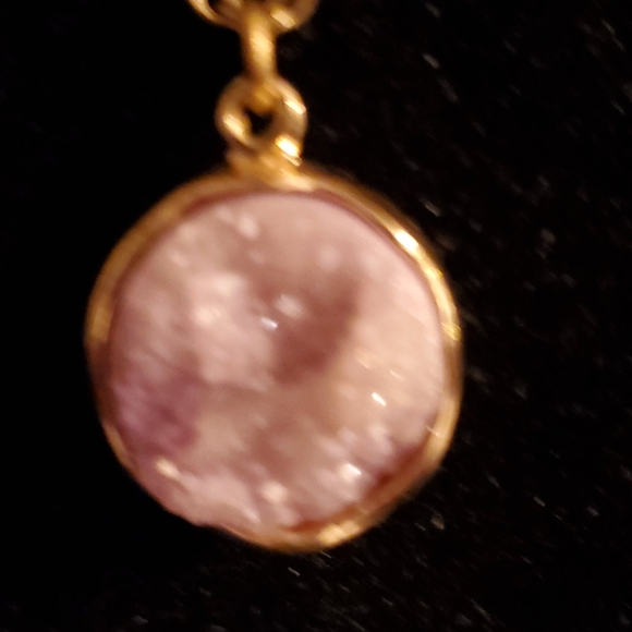 NECKLACE - Picture 2 of 3